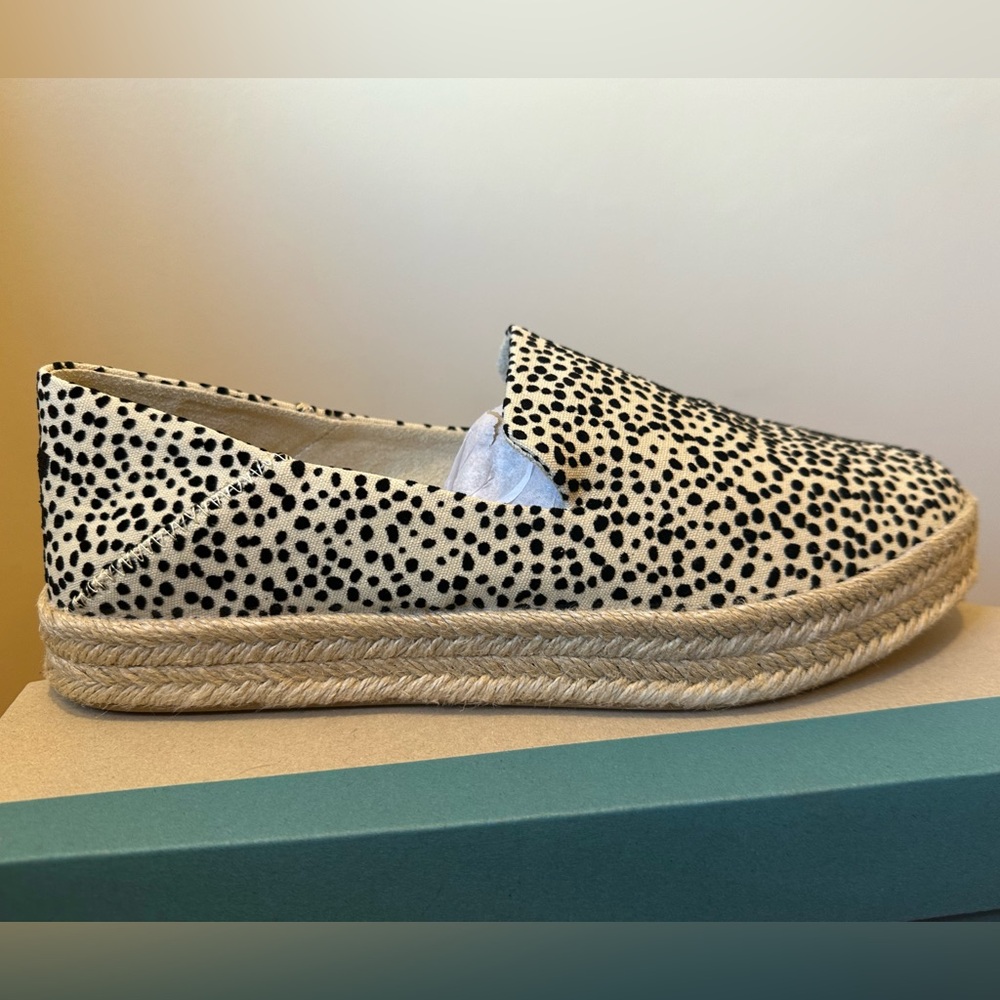 Tom’s cheetah espadrille